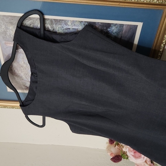 Tahari Career Formal grey dress Sheath defined waist Essentials 4 Office Career - Picture 2 of 10
